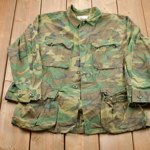 Vintage 1990s US Army Military Jacket / Button Up Jacket / US Army Green / Vintage Army / Streetwear Fashion / Army Jacket