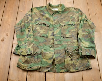 Vintage 1990s US Army Military Jacket / Button Up Jacket / US Army Green / Vintage Army / Streetwear Fashion / Army Jacket