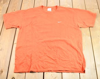 Camiseta Nike laranja lisa vintage dos anos 90 / Roupa Nike vintage / Moda streetwear dos anos 90 / Camiseta de skatista / Tamanho Grande