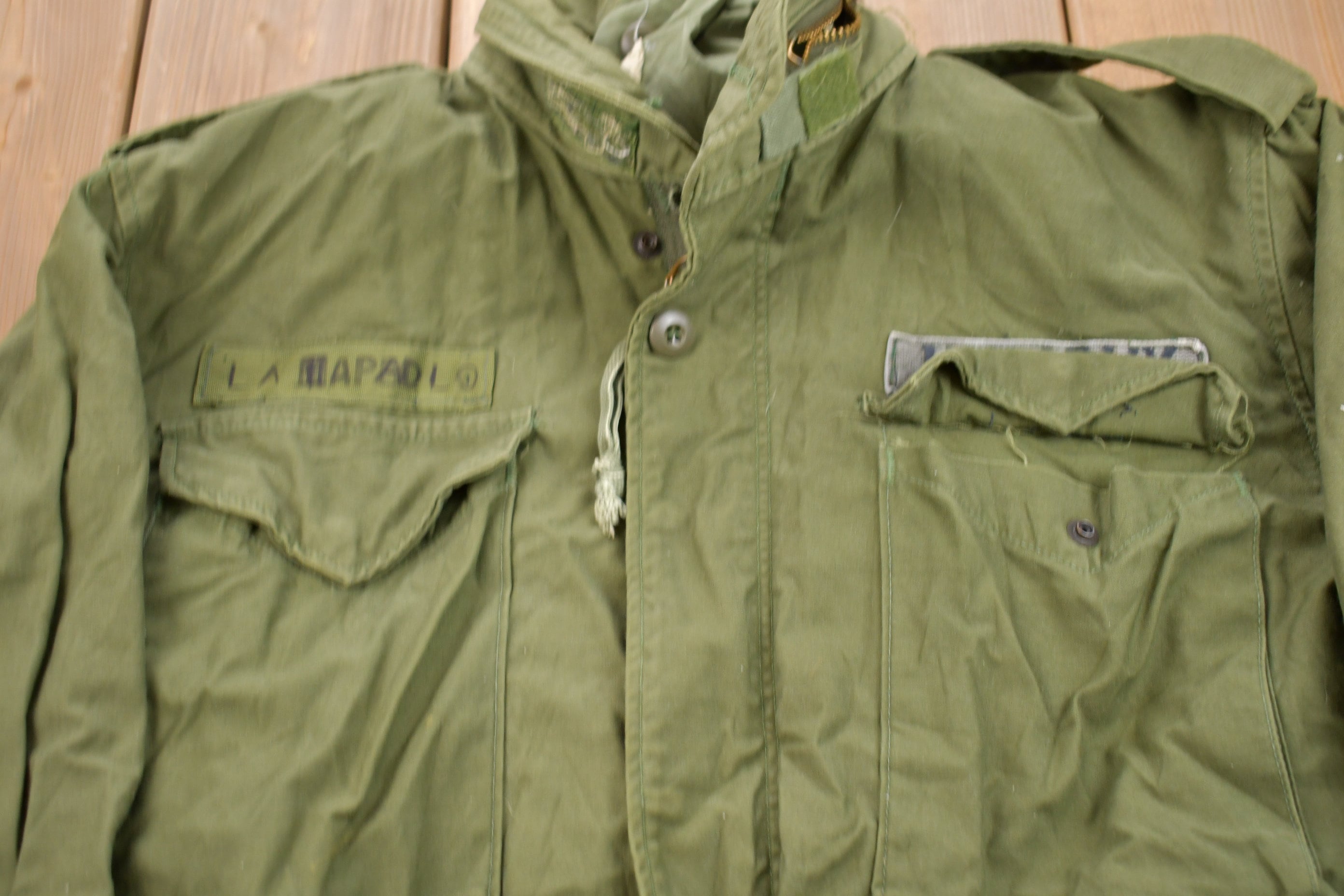 Vintage 2000 Military Field Jacket / Button up Jacket / Army Green 