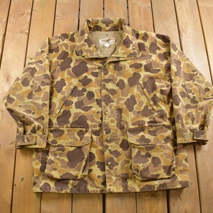 Vintage 1980s Game Hide Camouflage Hunting Jacket / Sportswear / 80s Jacket / Streetwear / Hunting / Vintage Zip Up