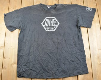 Vintage 1990s Nike Graphic T-Shirt / Swoosh / Nike Swoosh / Nike Vintage / Small Swoosh / Big Swoosh / Nike Check