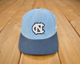 Vintage jaren 1990 University of North Carolina Tar Heels Collegiate Nike Strap Back Hat / OSFA / jaren 90 Snap Back / UNC