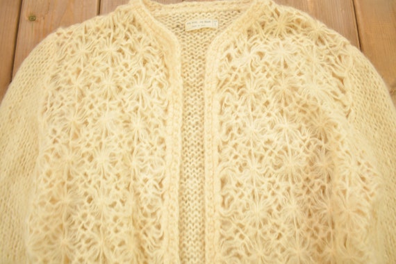 Vintage 1970s Crochet Knitted Open Shall Wool Car… - image 3