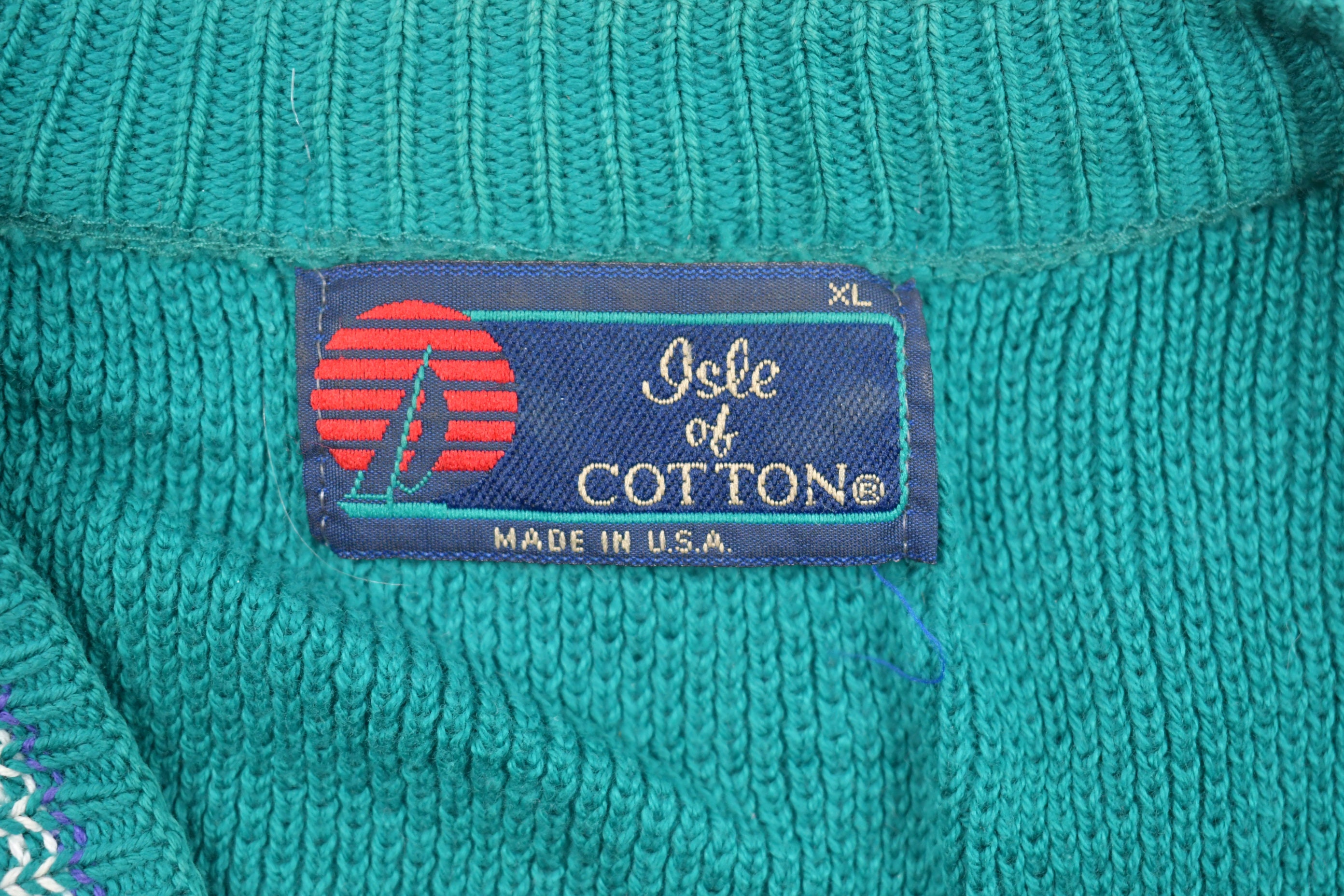 Vintage Isle of Cotton V-neck Knitted Sweater / Made in USA 