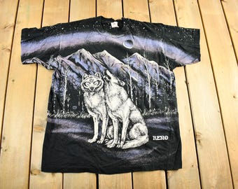 Vintage 1990s Wolf Theme All Over Print Graphic T-Shirt Men's XL / Single Stitch / Streetwear / Nature T Shirt / Made in USA