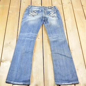 Vintage Y2K Miss Me Bedazzled Low Rise Jeans Size 26x32.5 / Boot Cut Jeans / Y2K Style / Embroidered Jeans / 2000s / Contrast Stitching