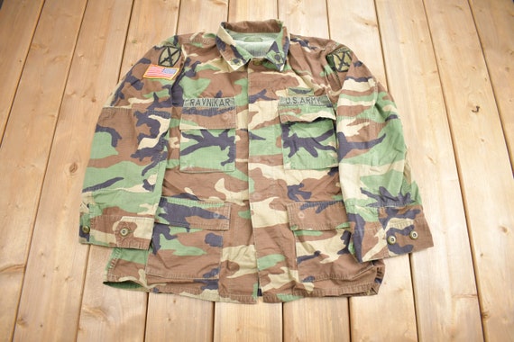 Vintage 1999 US Military Woodland Camo Jacket / U… - image 1