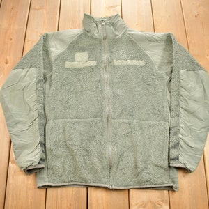 Vintage 1990s US Air Force Cold Weather Polar Tec Fleece Sweater / US Army / Streetwear Fashion / Army Jacket / Deep Pile Fleece / Size L