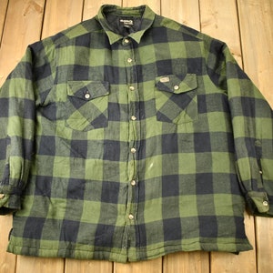 Vintage 1990s Guide Series Insulated Button Up Shirt / 1990s Button Up / Vintage Flannel / Plaid Flannel / Flannel Jacket / Quilted
