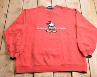 Vintage 1990s Mickey Mouse Embroidered Disney Crewneck / Vintage Sweatshirt / Vintage Disney / Mickey / Embroidered / Jerry Leigh