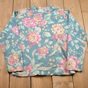 Vintage 1980s Floral Long-sleeve Sweatshirt / 80s Crewneck / Souvenir / Athleisure / Streetwear / Travel And Tourism / 80s Floral