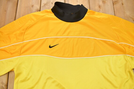 Vintage 1990s Nike Team Soccer Goalie Jersey / 90… - image 3