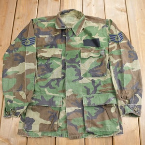 Vintage 1989 US Army Woodland Camo Hot Weather Combat Jacket / USMC / US Army / Militaria / Size Small Reg