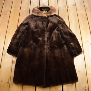 Vintage 1960s Beaver Fur Coat / True Vintage / Made In USA / Vintage Fur Coat / Vintage Fur