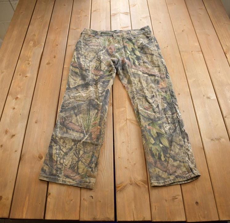 Vintage 1990s Mossy Oak Forest Camouflage Cargo Pants Size