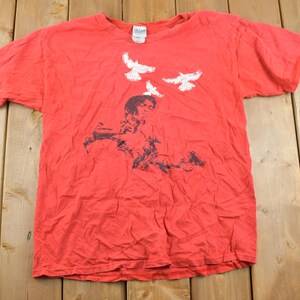 Vintage 1990s White Dove Graphic T-Shirt / Vintage T Shirt / Streetwear / Graphic Tee / Single Stitch /