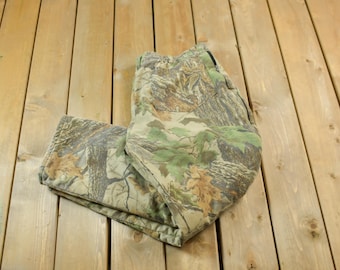Vintage 1990s  Walls Blizzard-Pruf Insulated Camouflage Hunting Pants Size 40x42 / Streetwear / Hunting Pants / Made In USA / Camo Pants