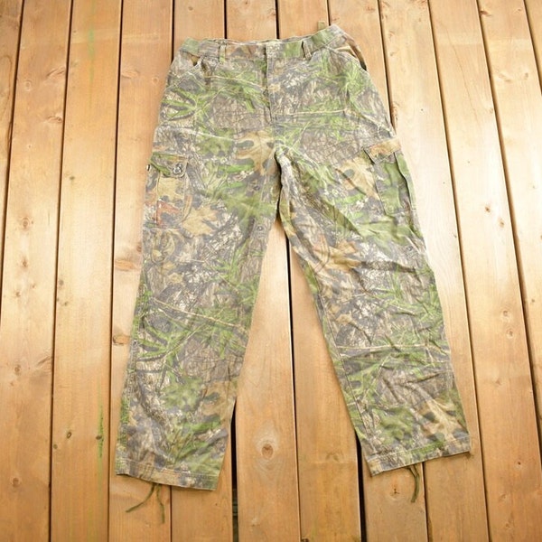 Vintage 1990s Russell Outdoors Forest Camouflage Pants Size 36x31/ Made in USA / Outdoorsman / Streetwear Fashion / Vintage Pants