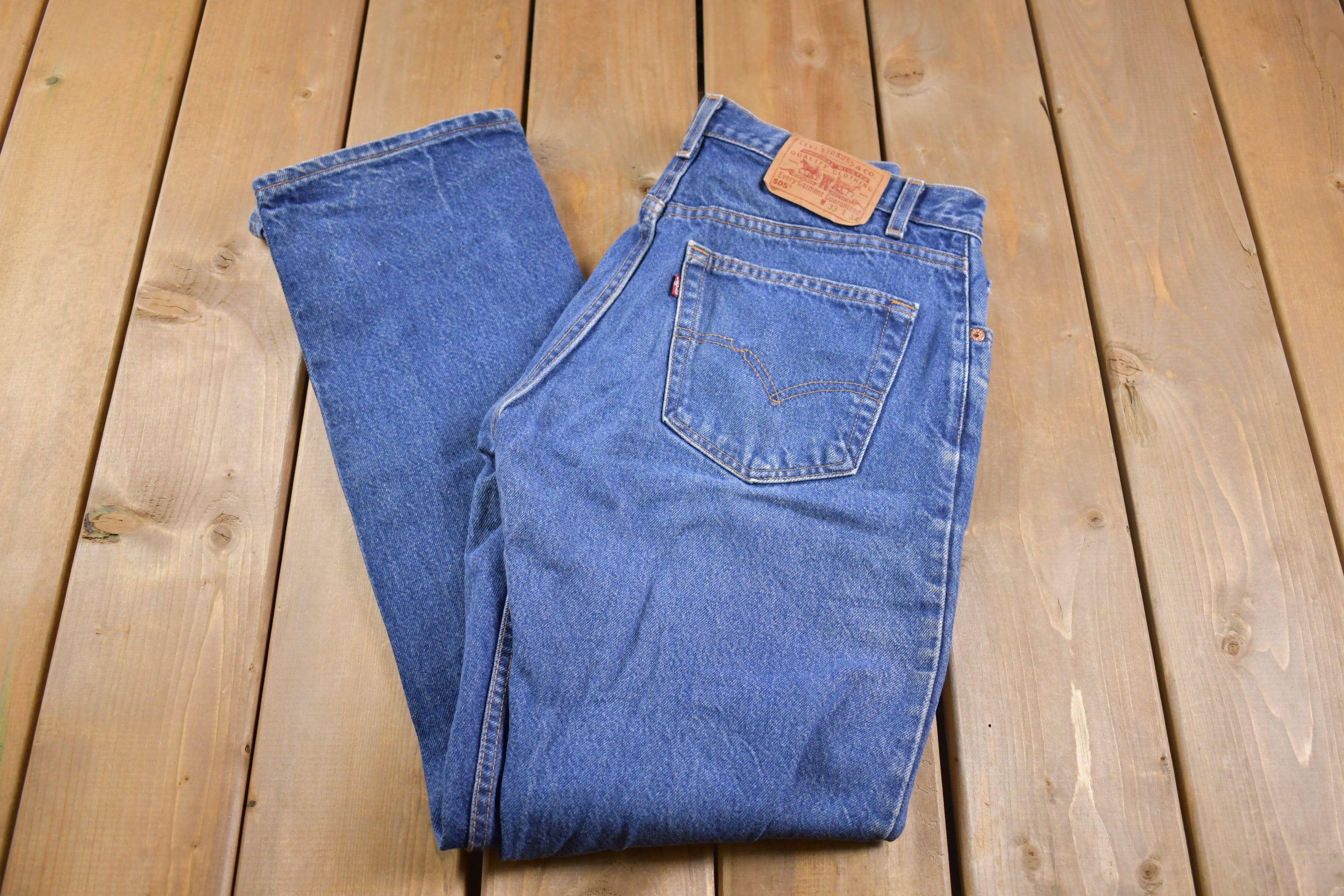 Vintage 1990s Levi 505 Red Tab Jeans Size 32 X 32 / Vintage Denim
