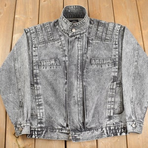 Vintage 1980s Snow Wash By Fuzz Sport Denim Jacket / Vintage Denim / Streetwear / Vintage Fall Outerwear / Fall Jacket / 80s denim