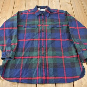 Vintage 1990s LL Bean Plaid Chamois Cloth Shirt / 1990s Button Up / Vintage Flannel / 90s LL Bean / Outdoorsman
