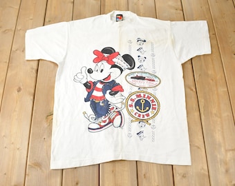 Vintage 1980s Disney Minnie Mouse Graphic T-Shirt Made in USA