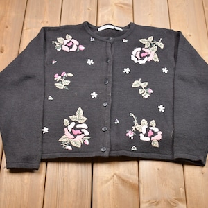 Vintage 1990s Lise J Floral Embroidered Knitted Sweater / 90s Cardigan / Flower Plants Pattern Print / Outdoor / Button Up Cardigan