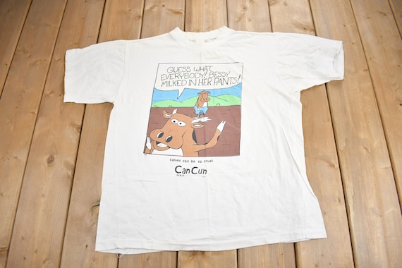 Vintage 1980s Cancun Mexico Souvenir T Shirt / St… - image 1