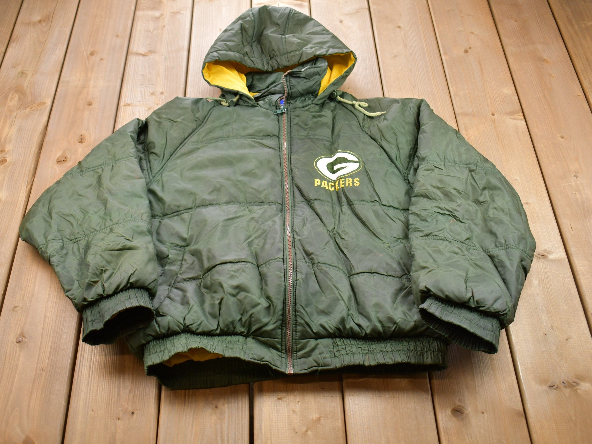 Vintage 1990s Green Bay Packers Game Day NFL Puffer Jacket / Goose Down Fill / Vintage Bubble Jacket / Winter / Streetwear / 90s NFL