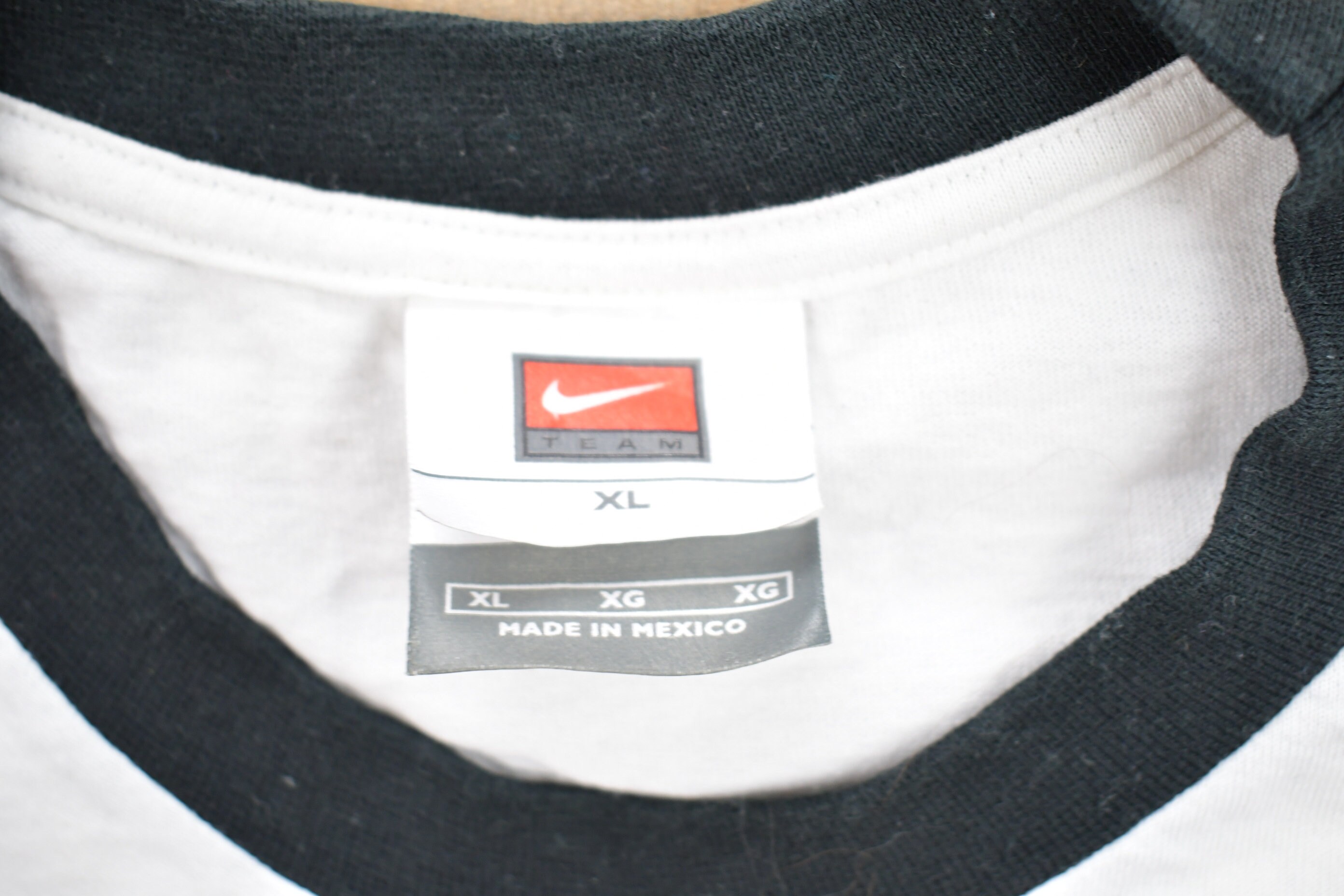 Vintage 1990s Nike Ringer Graphic T-shirt / 90s Nike Swoosh 