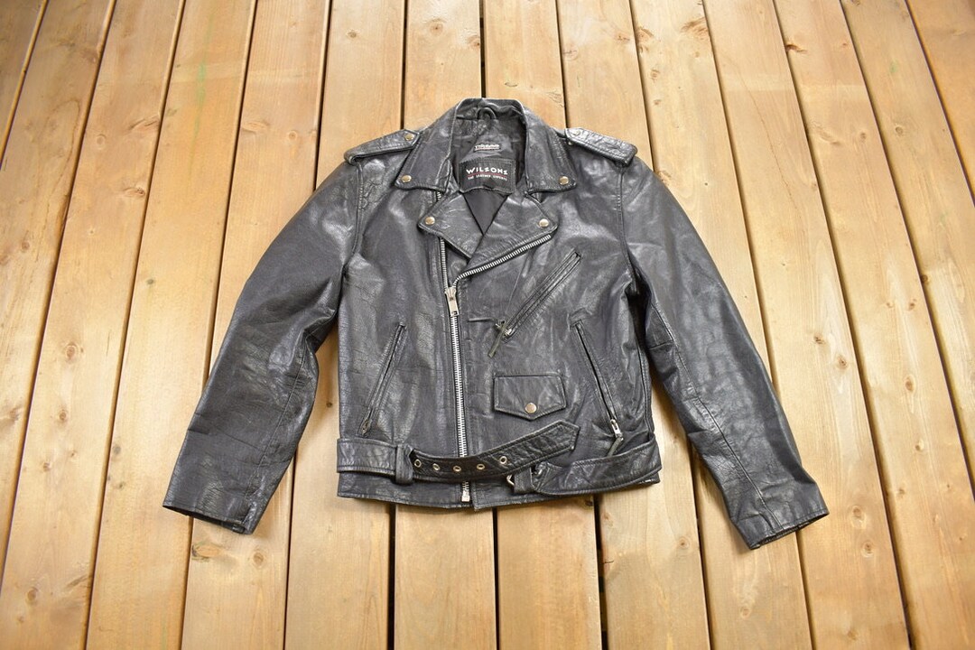 leather jacket 90s vintage 【本革】 Vintage 1990s Leather Biker Jacket / Fall Outerwear / Leather Coat