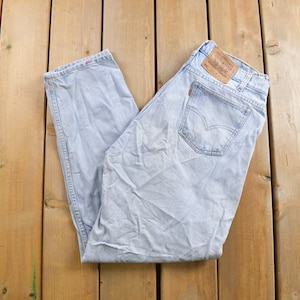 Vintage 1990s Levi&#39;s 560 Red Tab Jeans Size 16 x 32 / Blue / Light Wash / Vintage Denim  / Made In USA / 90s Levi&#39;s / Tapered Fit