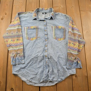 Vintage 1990s SKM Abstract Denim Button Up Shirt / 1990s Button Up / Vintage Flannel / Basic Button Up