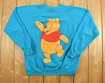 Vintage 1980s Disney's Winnie The Pooh Raglan Crewneck / Cartoon Sweater / Pooh Sweatshirt / Streetwear / Disney