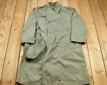 Vintage US Army Military Button Down Overcoat / Nylon Rain