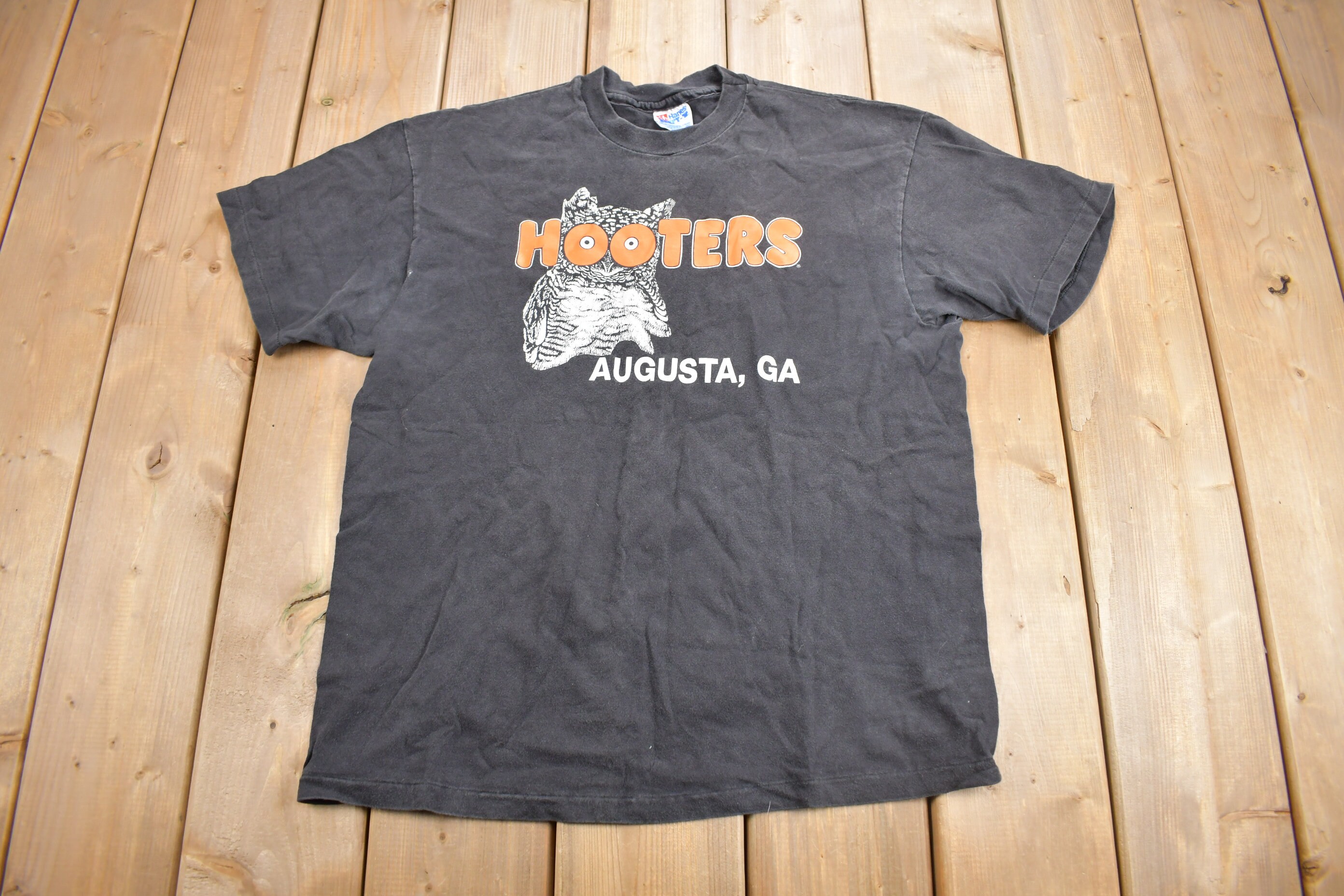 Vintage 1990s Hooters Augusta Georgia Souvenir T Shirt