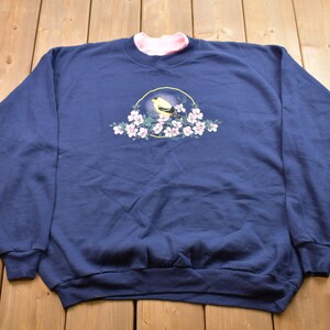Vintage 1995 Floral Bird Crewneck / 95 Crewneck / Nature / Animals / Vintage Sweatshirt / American Streetwear / Pullover Sweatshirt