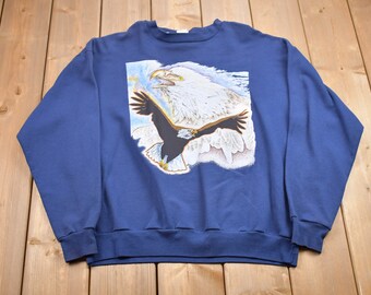 Vintage 1990s American Bald Eagle Graphic Crewneck / Nature Print Sweatshirt  / Wilderness / Pullover Sweatshirt / Made In Canada