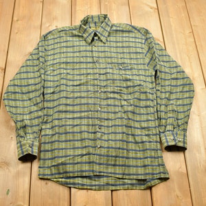 Vintage 1990s Green Plaid Flannel Button Up Shirt / 1990s Button Up / Vintage Flannel / Plaid Shirt / Button Down / Blue And Green Flannel