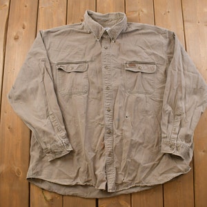 Camisa abotonada vintage Carhartt Rugged Outdoor Wear de los años 90, color beige, con botones, estilo años 90, ropa de trabajo vintage, descolorida por el sol, fabricada en EE. UU.