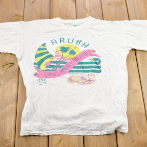 Vintage 1990s Aruba Souvenir T Shirt / Streetwear / Made In USA / Vacation Tee / Travel T Shirt / Vintage Aruba / Happy Island Shirt