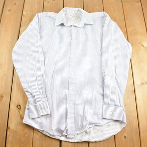 Chemise boutonnée Stollerys vintage des années 1980 à fines rayures / boutonnée des années 1980 / vintage fines rayures / basique Button Up / Fabriqué au Canada