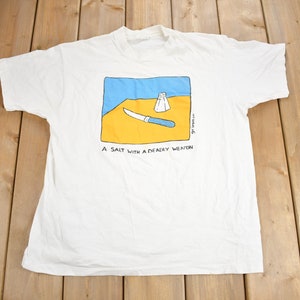 Vintage 1987 "Ein Salz mit einer tödlichen Waffe" Lustiges grafisches T-Shirt / Vintage T-Shirt / lustiges grafisches T-Shirt / Einzelstich / Made In USA
