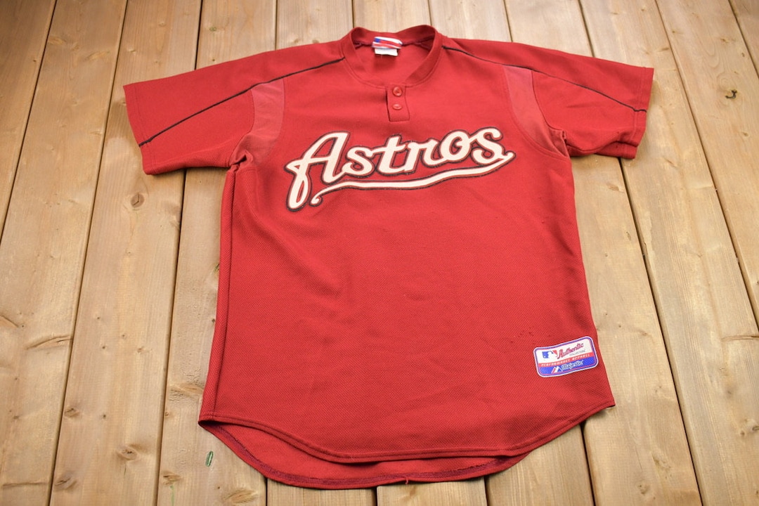 Looking for an early 90s button up jersey? Any leads? : r/Astros