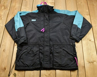 Vintage Y2K Early 2000s Columbia Sportswear Company Muted Grey