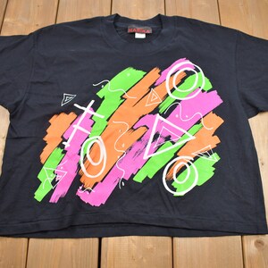 Vintage 1990s Marika Abstract Colorful Graphic T-Shirt Single Stitch