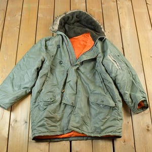 Vintage 1990s Goose Down Army Green Puffer Jacket