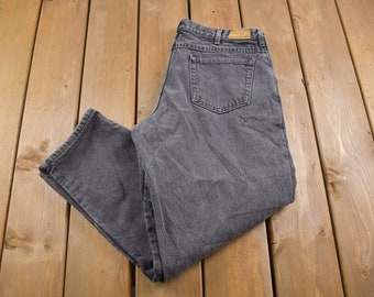 Vintage 1990's Unbranded Lined Jeans / Made in USA / American Vintage / Basic Clothing / Warm Pants / Streetwear Fashion / Vintage Pants