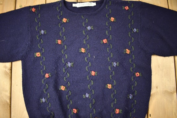Vintage 1990s Jumper Embroidered Wool Knitted Cre… - image 3